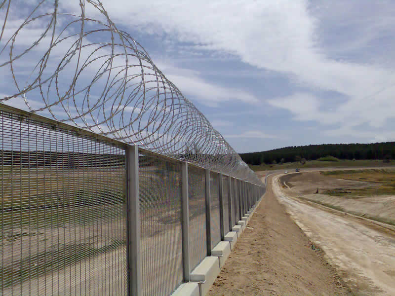 Concertina Fence